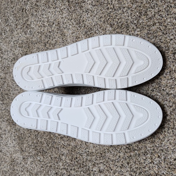 CORKYS Footwear, Size 9 - Picture 4 of 10